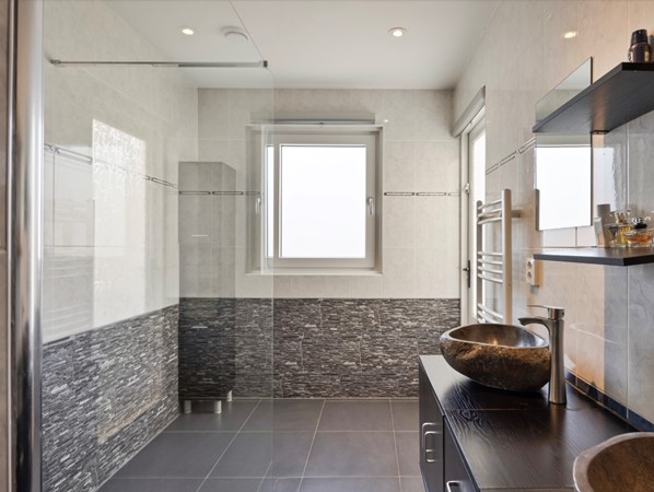 Medium property photo - Van der Gaagstraat 69, 2552 VB The Hague